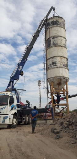 IĞDIRDA KİRALIK VİNÇ